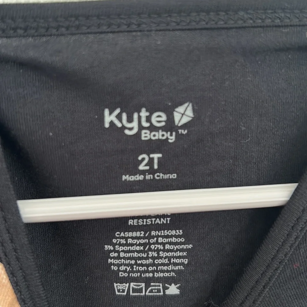 Kyte Baby Midnight Deer Bamboo PJ Top - Picture 3 of 5